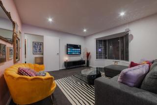 Heritage House - Classic 3BR on Greenhurst Street - Christchurch - 4