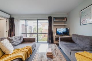 Quaint Worcester Quarters - 3BR Delight - Christchurch - 0
