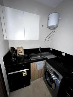 Entire rental unit in zed park Sheikh Zayed - 9