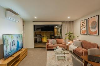 An Absolute Stunna - 6