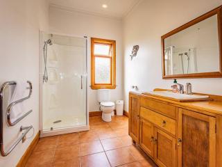 MJ's Retreat Stunning Ski Season Special for 2024 - Ohakune - 4