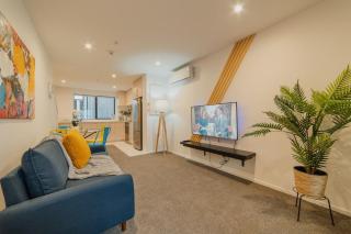 Madhouse Comfort - 2-BR Haven on Tuam Street - Christchurch - 0