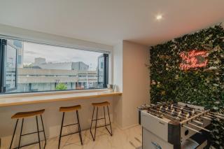Madhouse Comfort - 2-BR Haven on Tuam Street - Christchurch - 6