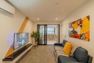 Madhouse Comfort - 2-BR Haven on Tuam Street - Christchurch - 1