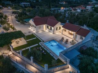 Villa Bura - Resort Moja stina - Seoca - 8