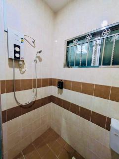 Seri Changkat Homestay - Kampong Changkat Raja - 2