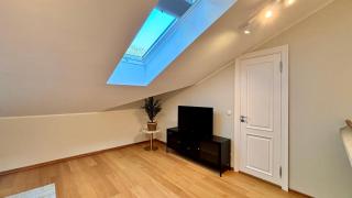 Grand Hotel Residents - 3