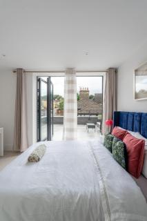 Luxury Cosy Central Suite - Belvedere - 6