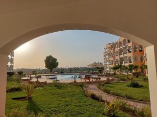 Beautiful Nile Front Apartment - Luxor - 6