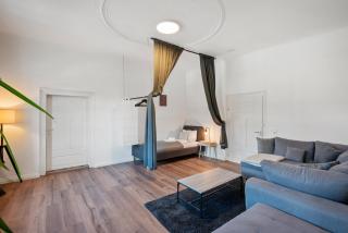 BackHome - SUITE XL - Parkhaus - Fantastische Schlosslage - SmartTV - Waschmaschine - Netflix - 90qm - 24h Checkin - Apartment 2 - 1