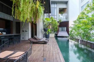 Luxury Pool Villa with Jacuzzi & Lift by Thonglor - Bangkok - 1