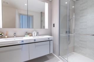 Luxury Living with Private Beach - 5