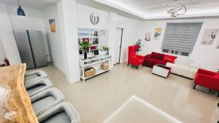 One Bedroom in CazaTara - Modern Villa with Pool - Alaminos - 3