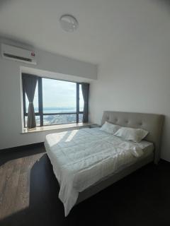 R&F 2R2B unit Full Seaview - Johor Bahru - 8