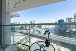 AWS Holiday Homes - Elegance near Downtown - Dubai - 8