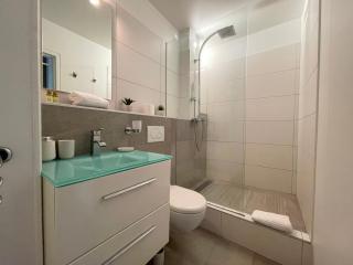 PGH N37 - Studio Vue Mer et Port, 8eme étage, Parking Privé - 5