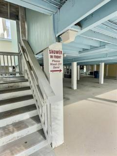 Cute 2 Bedroom Condo at Beachcomber with Beach Access 100 feet Across Street - Gulf Shores - 3