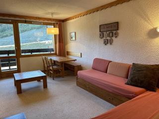 Méribel Mottaret : Appart. Confortable 2 Ch, Balcon, Ski-In/Ski-Out - FR-1-355-50 - Méribel - 0