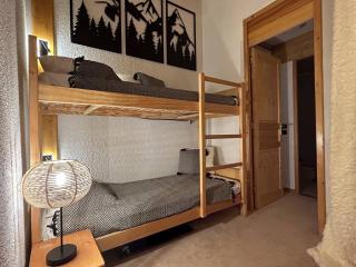 Duplex skis aux pieds avec bureau, wifi et TV grand écran - FR-1-355-252 - Les Allues - 1