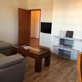Spacious 2 Bed Apartment Close To Gondola - Bansko - 7