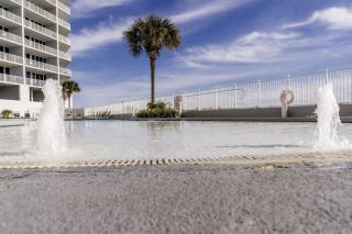 2 Bedroom Lighthouse Condo on the Beach with 2 Outdoor Pools and Heated Indoor Pool - Gulf Shores - 0