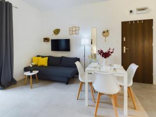 Studios with Parking and Garden near Warsaw Chopin Airport by Noclegi Renters - Varsavia - 2