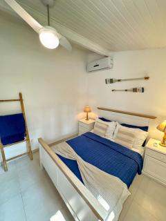 Casa a 4 Min da Praia de Manguinhos com Piscina, Sauna e Área Kids - Búzios - 1