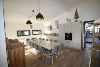 Joli chalet 12 personnes, jacuzzi, terrasse, babyfoot - 4