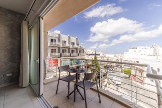 The Pinnacle 3 - 2bed W Indoor Jacuzzi! By Homely - Mellieħa - 3