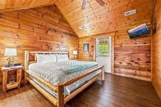 Misty Mountain Game Room and Hot Tub - Pigeon Forge - 2