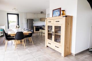 Maison comprenant deux gîtes à louer, ensemble ou indépendamment, capacité de 4 à 19 personnes Idéalement placé pour visiter le Mont-Saint-Michel, Saint-Malo et les alentours - Baguer-Pican - 1