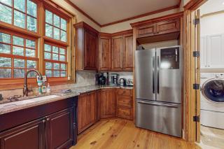 Creek House - Sapphire - 1