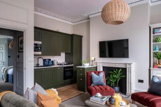 5&6 North Place - - 9