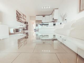 Ocean View apartment! Pool! Parking! CS123 - Callao Salvaje - 4