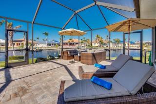 Villa Sunset Cove by CoralVilla - ping pong table - Matlacha - 2
