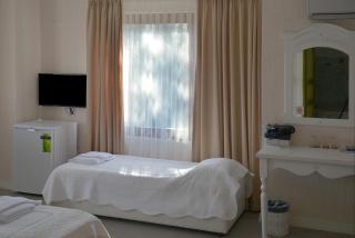 Aeneas Hotel - 2
