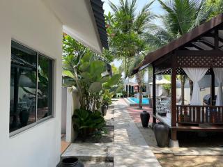 The Fint Hus Villa - Pantai Cenang - 7