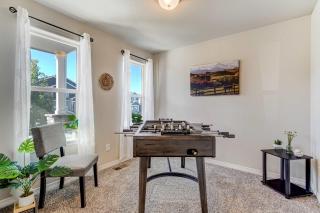 Starlink Station - Modern furnishings, w Fire Pit - Near Airport - 6