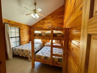 Laurel Canyon - Frio River Haven - Concan - 7