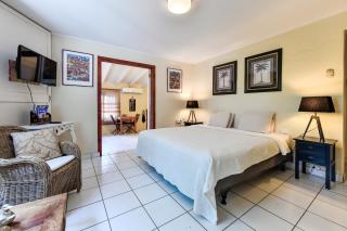 Brisas Studio Apartments - Palm-Eagle Beach - 9