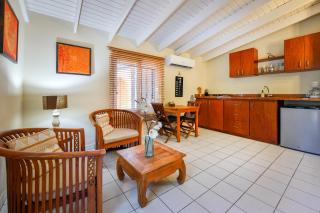 Brisas Studio Apartments - Palm-Eagle Beach - 8