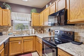 CL303 Splash 'n' Views - 3