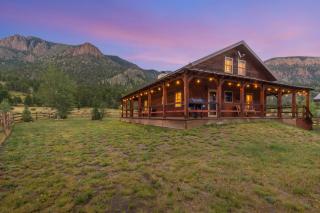 Rustic A Cabin - 8