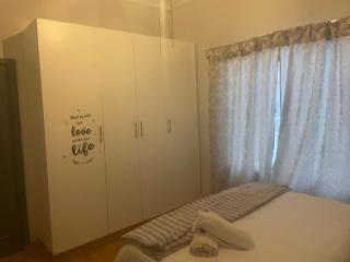 OlimG Stays Guest Room 2 - Bunkers Hill - 5
