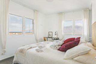 Casita San Juan, near Famara Beach, Surf, Kite, Hike - Famara - 9