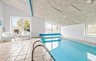 Nice Home In Ebeltoft With Sauna - Ebeltoft - 8