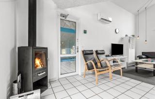 Nice Home In Ebeltoft With Sauna - Ebeltoft - 5