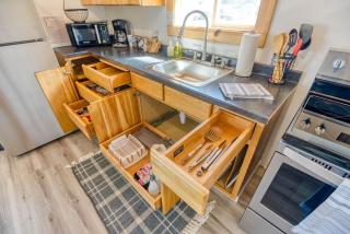 #StayinMyDistrict Lakeside Cottage - 2