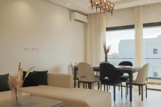 Bright and Cozy New 3 Bedrooms Apartment - 4