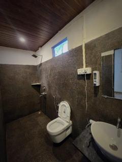The Coco Leaf Cafe - Gokarna - 6
